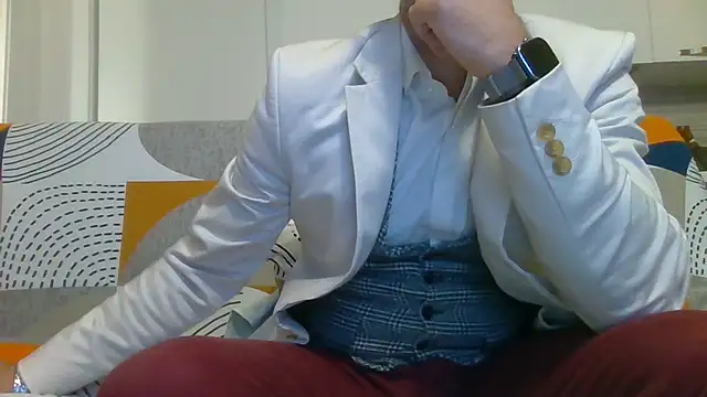 Snapshot of Eroshotlicker chatting on 03-07-26, 11:46 Eroshotlicker online show from 03-07-26, 11:46