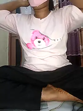 Snapshot of Jhunaki_789 chatting on 04-02-26, 03:09 Jhunaki 789 online show from 04-02-26, 03:09