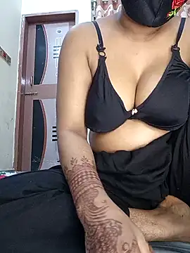 Snapshot of Jhunaki_789 chatting on 04-08-26, 05:13 Jhunaki 789 online show from 04-08-26, 05:13