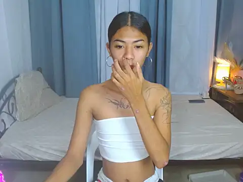 SamaraMillers online show from 12-21-25, 07:48