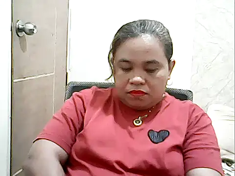 cutechubby online show from 02-24-26, 10:52