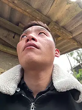 sanu551 online show from 12-20-25, 04:08