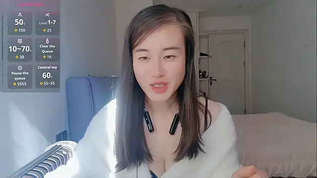 Snapshot of Huiwen163 chatting on 12-19-25, 03:24 Huiwen163 online show from 12-19-25, 03:24