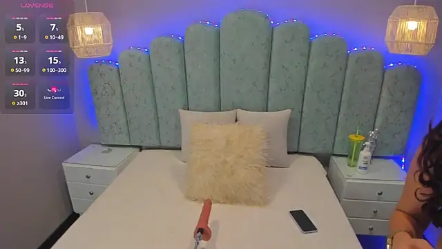 ninacrave  online show from 01-07-26, 02:47