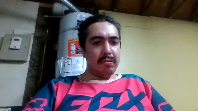 818horny online show from 05-27-26, 08:00