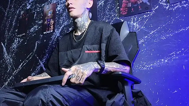 Paulo 527 online show from 04-07-26, 05:52