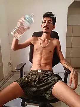 theyllorwillian online show from 04-05-26, 05:43