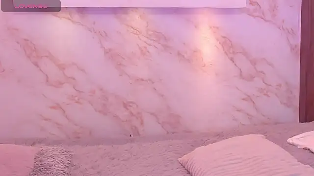 Dakota ferreti  online show from 04-10-26, 02:44