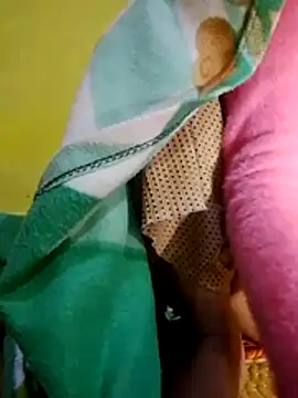 Miss khusi online show from 12-18-25, 07:09