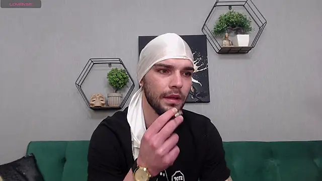 KaneHunter online show from 04-15-26, 07:58