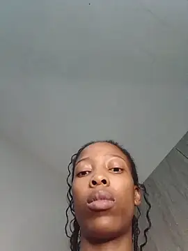 Snapshot of MsParisSmith chatting on 03-19-26, 07:18 MsParisSmith online show from 03-19-26, 07:18