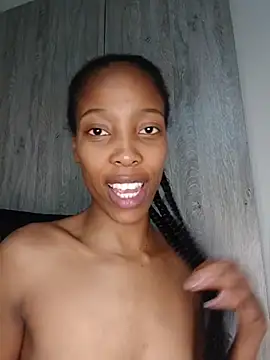 Snapshot of MsParisSmith chatting on 04-14-26, 07:53 MsParisSmith online show from 04-14-26, 07:53