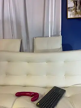 ZoeyFierce online show from 03-18-26, 01:47