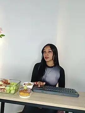 coraline vera online show from 11-27-25, 07:38