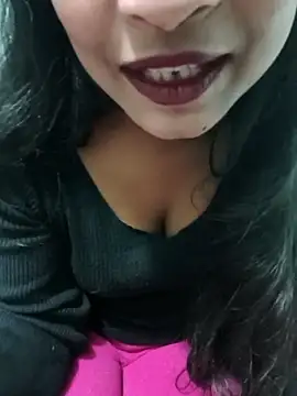 Zoyaa-Zubair online show from 01-16-26, 09:02