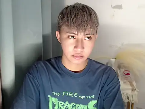 asiantwink0000 online show from 05-21-26, 01:51
