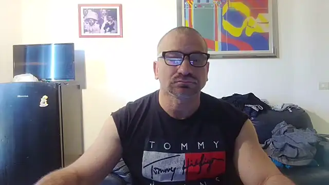 Snapshot of Mauro7788 chatting on 04-26-26, 03:10 Mauro7788 online show from 04-26-26, 03:10