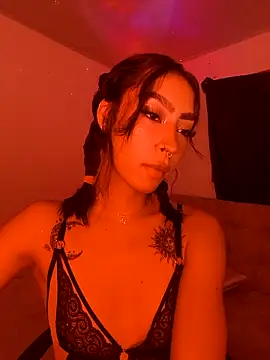 Ounla Sweet online show from 04-21-26, 05:25