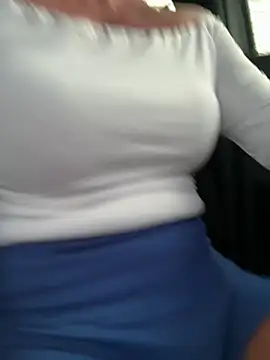 isabelli41 online show from 05-18-26, 03:07