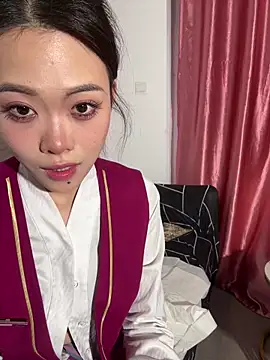 Snapshot of youyou-baby999 chatting on 03-17-26, 06:28 youyou-baby999 online show from 03-17-26, 06:28