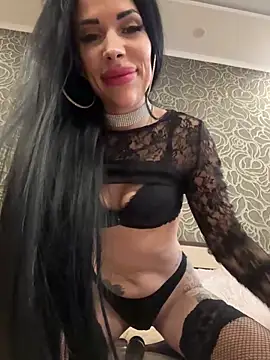 Snapshot of Sweet_little_gir chatting on 05-10-26, 04:45 Sweet little gir online show from 05-10-26, 04:45