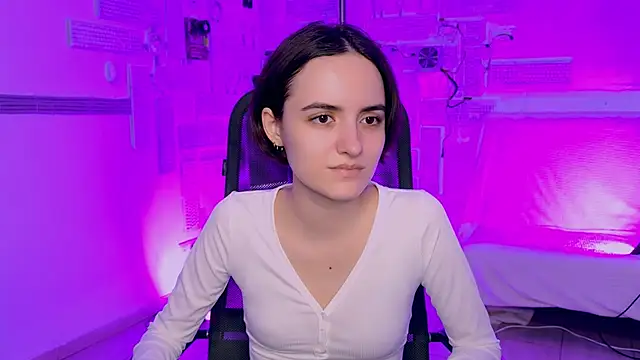 KateWillows online show from 03-01-26, 04:36