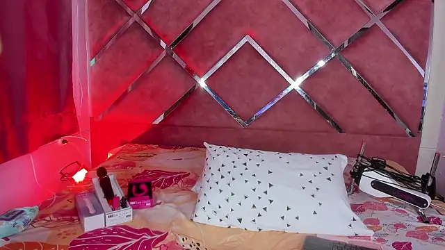 MeganDangelo online show from 02-06-26, 09:07