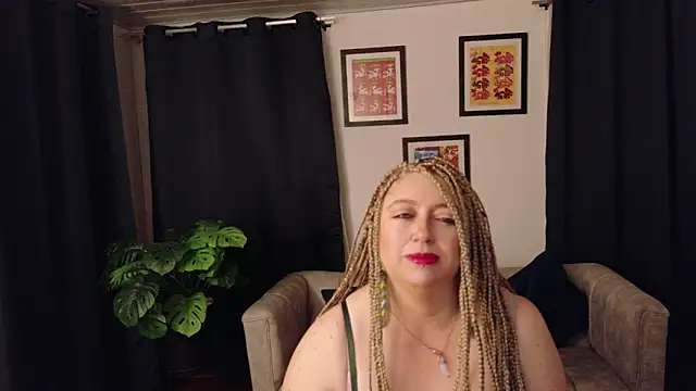 MilfArlet online show from 03-16-26, 01:37