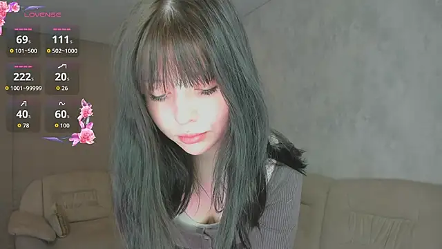 Snapshot of JaneMolane chatting on 03-23-26, 02:32 JaneMolane online show from 03-23-26, 02:32