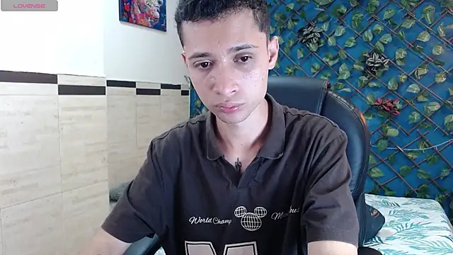 LucassSmith11 online show from 04-15-26, 08:20