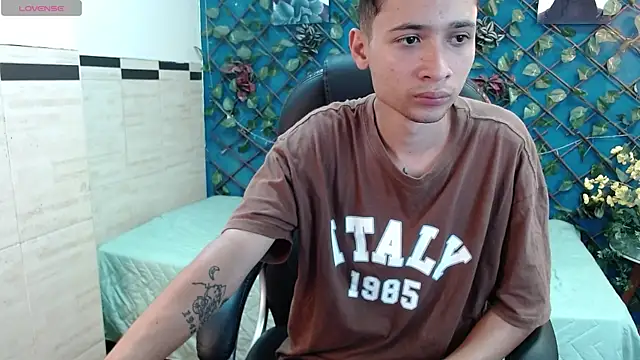 LucassSmith11 online show from 05-18-26, 07:41