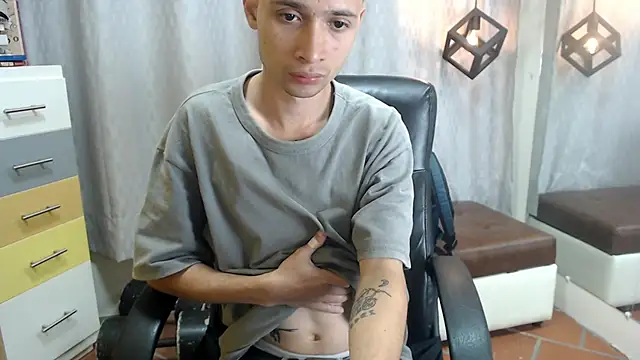 LucassSmith11 online show from 05-30-26, 03:36