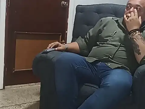 Snapshot of mayor_jjhv chatting on 02-18-26, 11:22 mayor jjhv online show from 02-18-26, 11:22