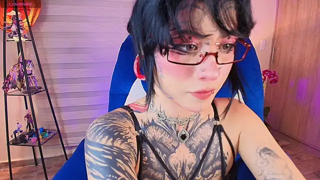 Snapshot of AryRousse chatting on 02-19-26, 03:24 AryRousse online show from 02-19-26, 03:24