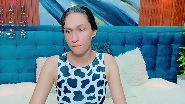 Snapshot of violeta_0426 chatting on 04-30-26, 11:27 violeta 0426 online show from 04-30-26, 11:27