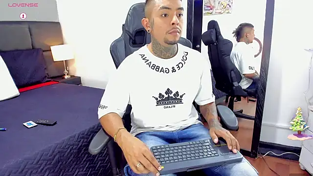 BASTIAN NICOLAS  online show from 01-06-26, 10:34