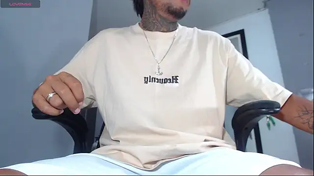 BASTIAN NICOLAS  online show from 04-29-26, 08:04