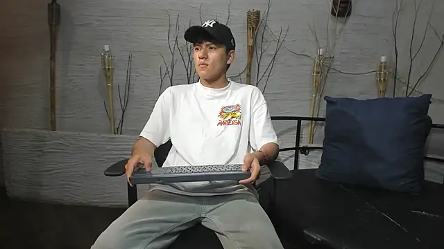 Snapshot of isaac_grimm chatting on 02-03-26, 03:15 isaac grimm online show from 02-03-26, 03:15