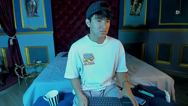 Snapshot of isaac_grimm chatting on 03-05-26, 04:19 isaac grimm online show from 03-05-26, 04:19