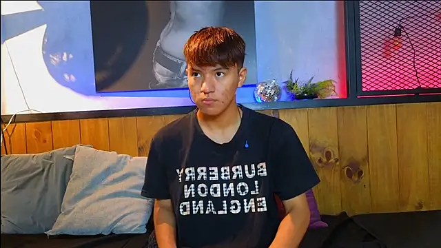 Snapshot of isaac_grimm chatting on 03-14-26, 03:01 isaac grimm online show from 03-14-26, 03:01