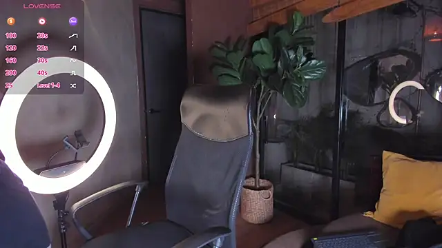 Snapshot of isaac_grimm chatting on 03-26-26, 03:12 isaac grimm online show from 03-26-26, 03:12