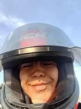 Snapshot of Mariana_eclipse chatting on 04-01-26, 12:17 Mariana eclipse online show from 04-01-26, 12:17