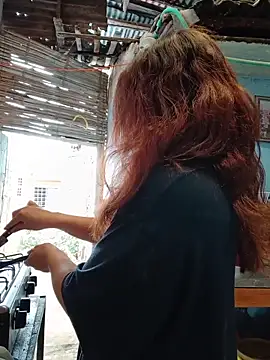 Snapshot of dakota021 chatting on 02-08-26, 07:50 dakota021 online show from 02-08-26, 07:50