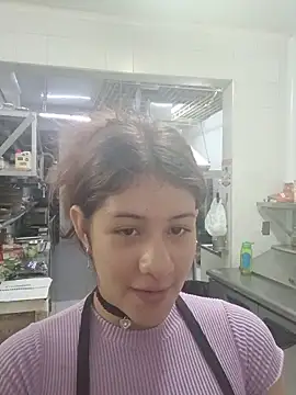 Snapshot of dakota021 chatting on 03-05-26, 05:20 dakota021 online show from 03-05-26, 05:20