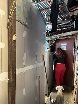 Snapshot of dakota021 chatting on 04-09-26, 06:02 dakota021 online show from 04-09-26, 06:02