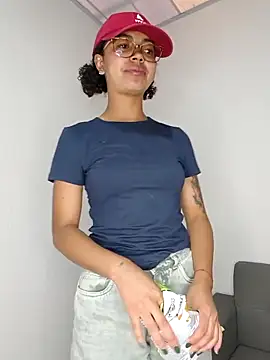   VioletaHeaven   online show from 02-14-26, 10:06