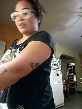 Lindalatina2001 online show from 03-29-26, 10:48