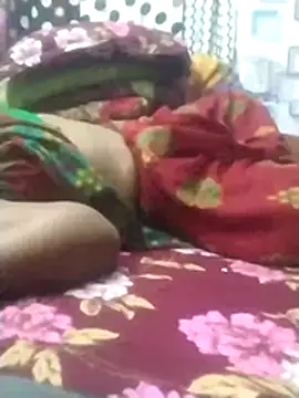 Snapshot of deshi_bhabi_Anita chatting on 01-14-26, 01:06 deshi bhabi Anita online show from 01-14-26, 01:06