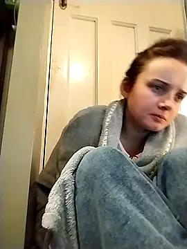 Amy01112 online show from 02-06-26, 05:49