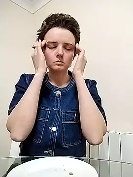 Amy01112 online show from 04-01-26, 07:00